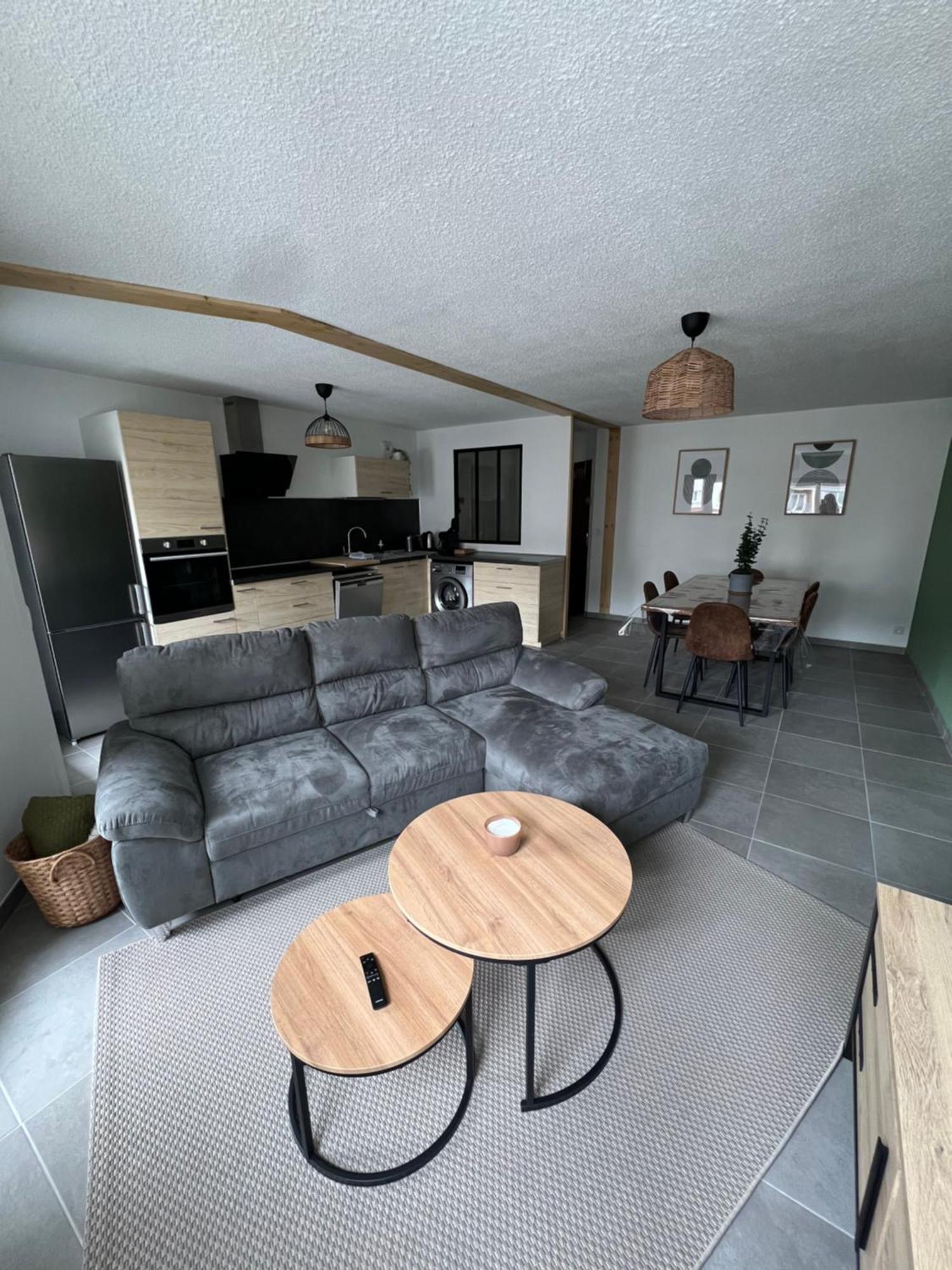 Spacieux Et Confortable - Centre Ville De Briancon - Serre-Chevalier - Garage Et Wifi Екстериор снимка